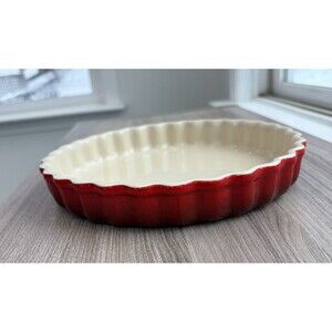 Le Creuset Fluted Pie Tart Baking Serving Dish Cerise Red 10” 10-43